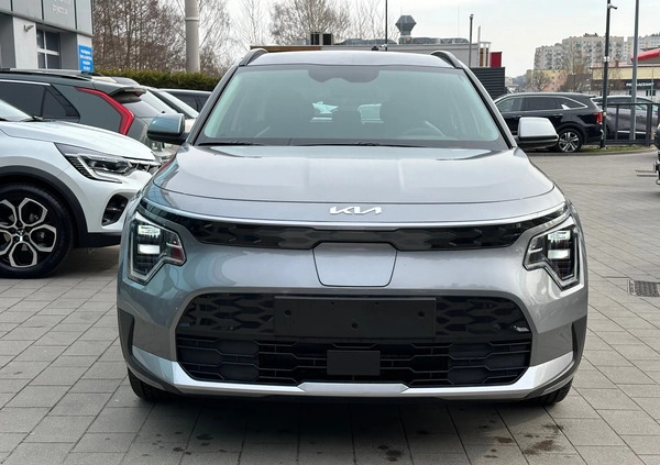 Kia Niro cena 157900 przebieg: 5, rok produkcji 2023 z Gdynia małe 379